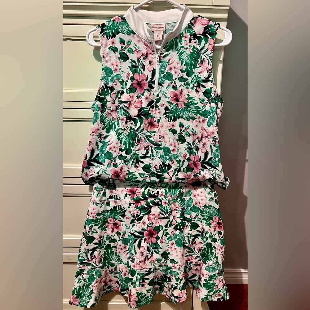 Tommy Bahama Golf/Tennis/Pickleball Set